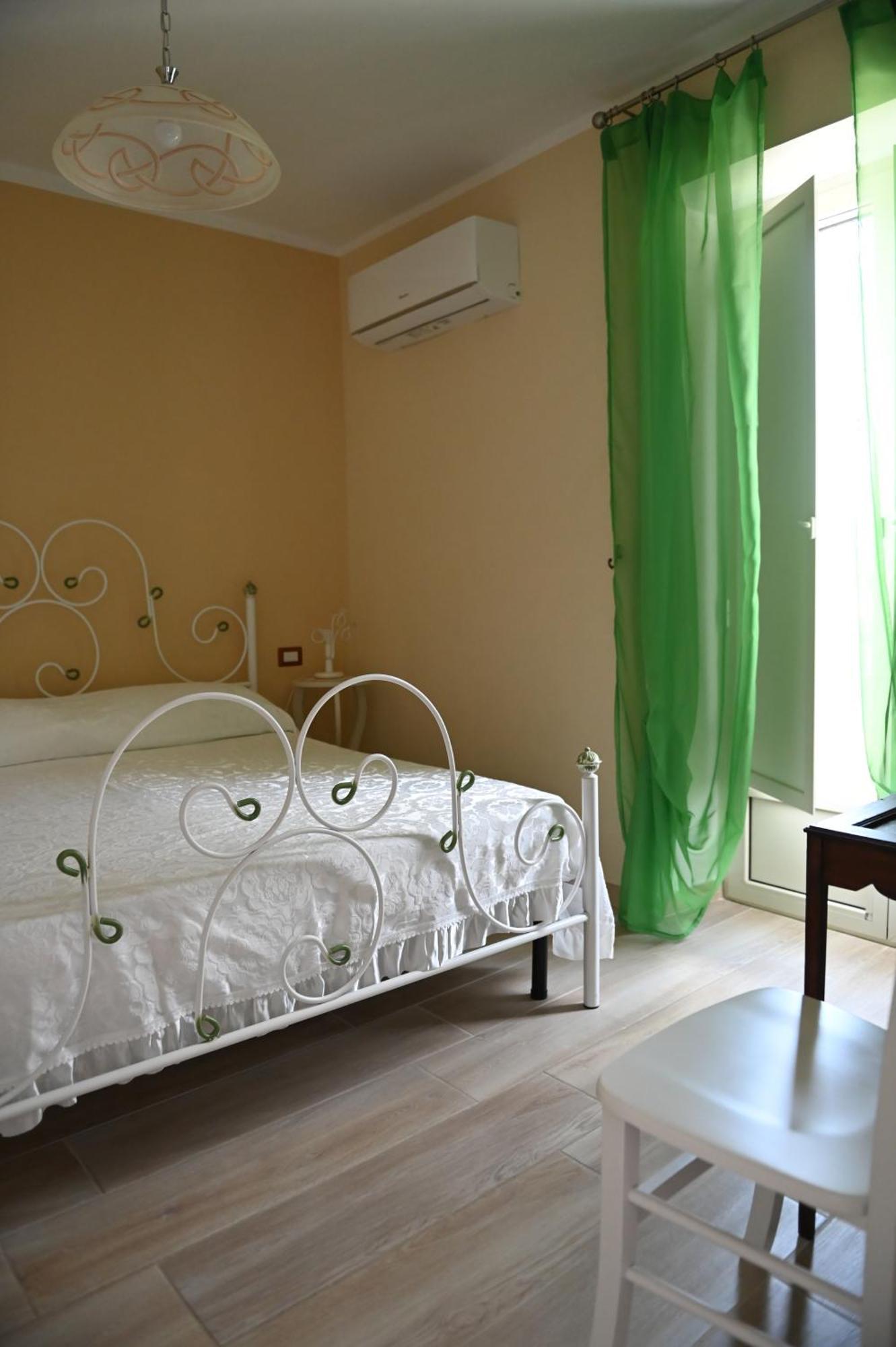 Mandevilla Home Caiazzo Zewnętrze zdjęcie